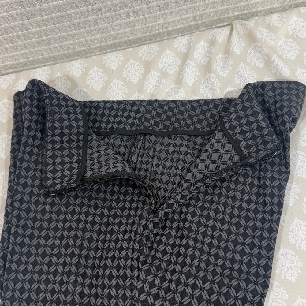 Vince Camuto Black Patterned Pants - image 6